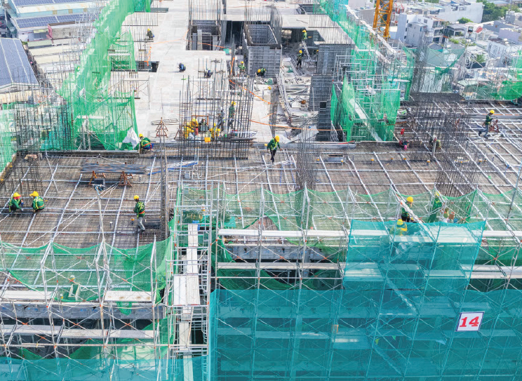 tien do xay dung thap the bliss urban green